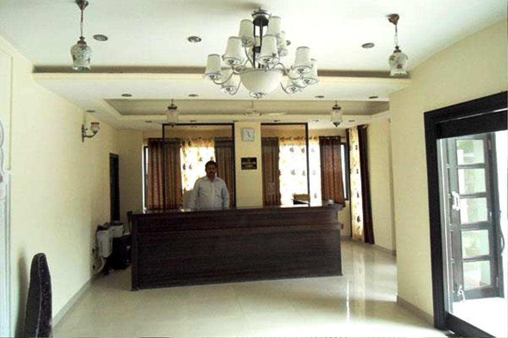 Hotel Malak Mahal Palace Dzsaipur Kültér fotó